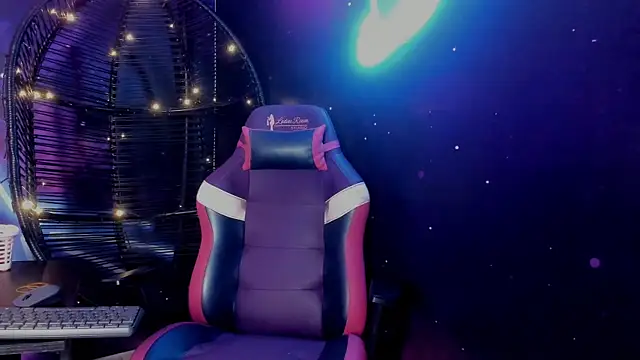 Snapshot of SLUTTY_MILA chatting on March 2025 11:59:02 PM SLUTTY MILA online show from March 2025 11:59:02 PM