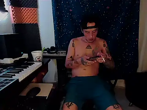 Snapshot of patrik_tattoo_ chatting on February 2025 10:10:01 AM patrik tattoo online show from February 2025 10:10:01 AM