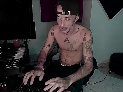 patrik tattoo  online show from November 2025 12:11:01 AM