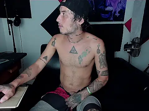 Snapshot of patrik_tattoo_ chatting on September 2025 08:58:01 PM patrik tattoo online show from September 2025 08:58:01 PM