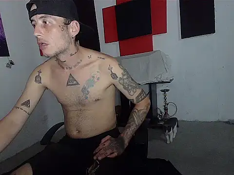 Snapshot of patrik_tattoo_ chatting on April 2026 04:36:02 AM patrik tattoo online show from April 2026 04:36:02 AM