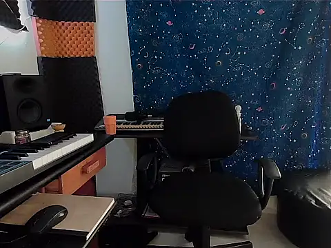 Snapshot of patrik_tattoo_ chatting on February 2025 08:11:02 PM patrik tattoo online show from February 2025 08:11:02 PM