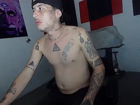 Snapshot of patrik_tattoo_ chatting on May 2026 07:15:01 AM patrik tattoo online show from May 2026 07:15:01 AM