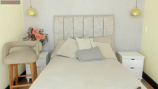 tutu milf online show from June 2026 07:08:01 PM