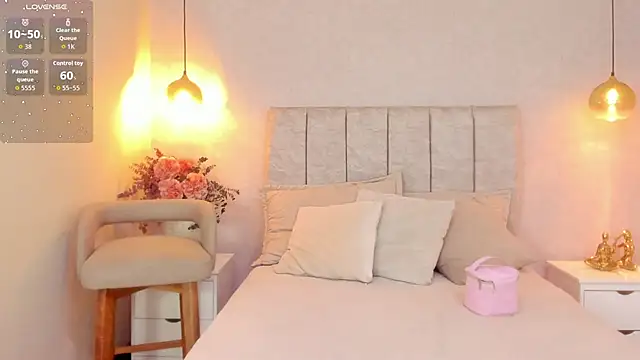 tutu milf online show from December 2025 07:17:01 PM