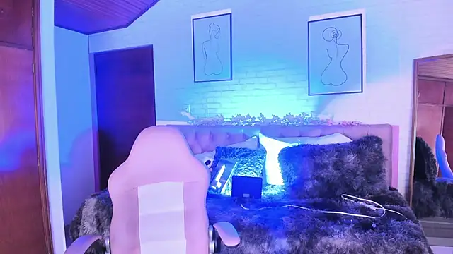 Kitty Pam online show from April 2026 09:06:01 PM