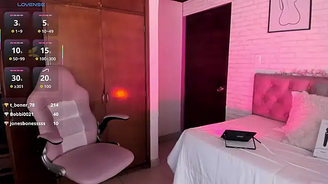 Kitty Pam online show from January 2026 11:47:01 AM