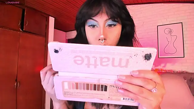 Kitty Pam online show from May 2026 09:31:02 PM