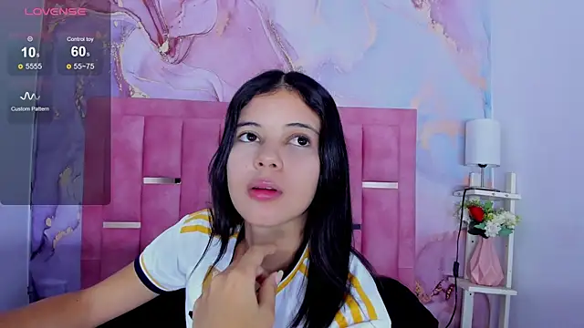 LizzMartin online show from February 2025 07:26:01 PM