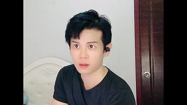 Snapshot of Melvinchina-88 chatting on June 2026 06:30:02 AM Melvinchina-88 online show from June 2026 06:30:02 AM