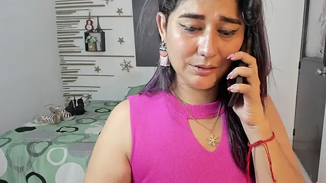 alinabozz1 online show from October 2025 02:26:01 AM