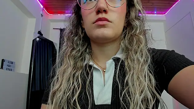 Keyth clement online show from April 2026 07:29:04 PM