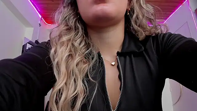 Keyth clement online show from April 2026 08:12:02 PM