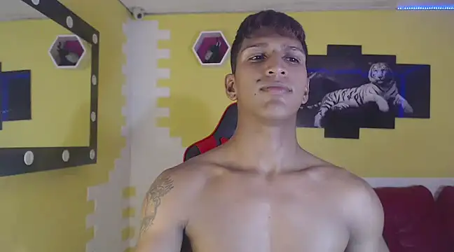 mau elixxx online show from January 2025 02:43:02 AM