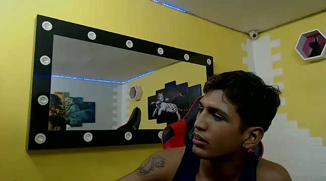 mau elixxx online show from January 2025 09:02:02 AM