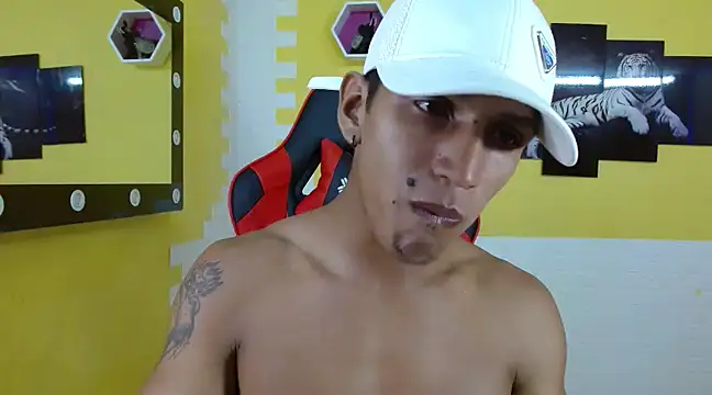 mau elixxx online show from January 2025 03:09:01 AM