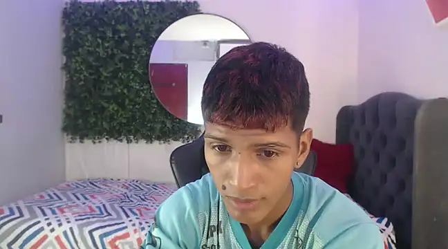 mau elixxx online show from January 2025 10:08:01 PM