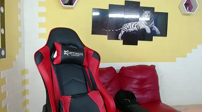 mau elixxx online show from January 2025 05:24:01 AM