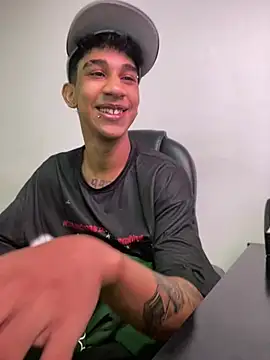 Snapshot of hares_mds chatting on February 2026 10:40:02 PM hares mds online show from February 2026 10:40:02 PM