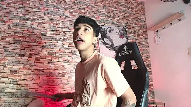 Snapshot of hares_mds chatting on February 2026 03:00:01 PM hares mds online show from February 2026 03:00:01 PM