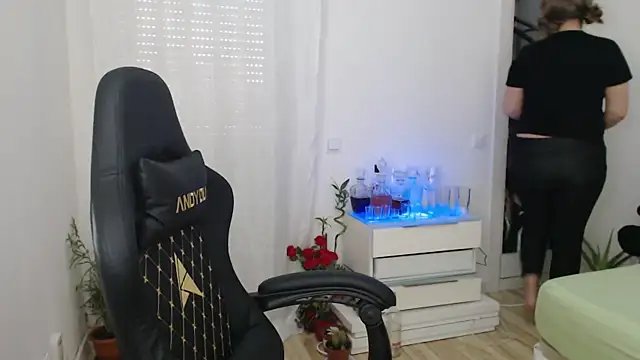 Snapshot of Genesisgems11_ chatting on February 2025 07:15:02 AM Genesisgems11 online show from February 2025 07:15:02 AM