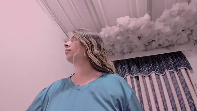 Lauu G online show from November 2025 10:48:02 AM