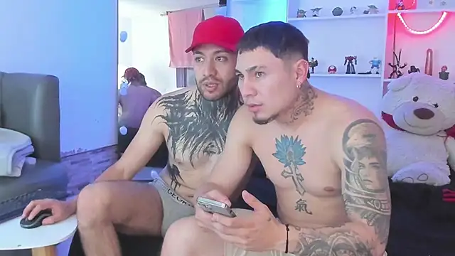 Snapshot of _tatho_perovich_ chatting on December 2024 06:55:02 AM tatho perovich online show from December 2024 06:55:02 AM