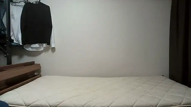 Snapshot of YU-KI00 chatting on October 2025 01:23:02 PM YU-KI00 online show from October 2025 01:23:02 PM