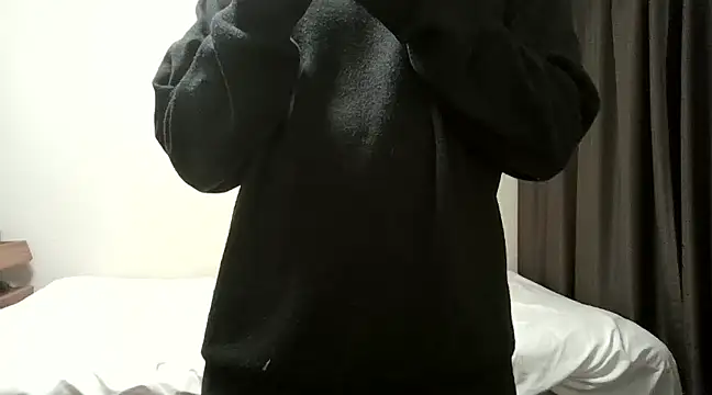 Snapshot of YU-KI00 chatting on March 2025 12:41:01 PM YU-KI00 online show from March 2025 12:41:01 PM