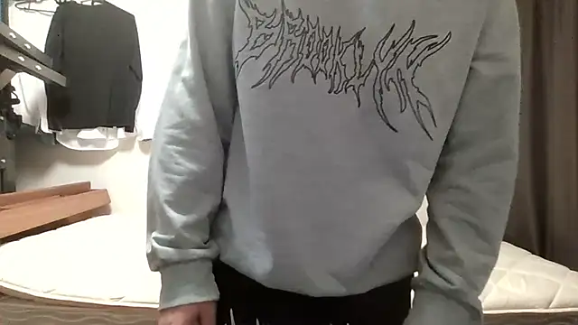 Snapshot of YU-KI00 chatting on October 2025 01:54:02 PM YU-KI00 online show from October 2025 01:54:02 PM