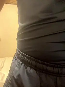 YU-KI00 online show from November 2025 12:38:01 PM