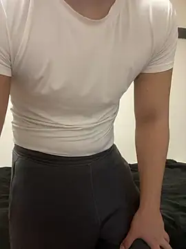 Snapshot of YU-KI00 chatting on November 2025 10:41:02 AM YU-KI00 online show from November 2025 10:41:02 AM