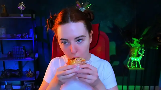 AnnTerry  online show from March 2026 08:32:02 AM