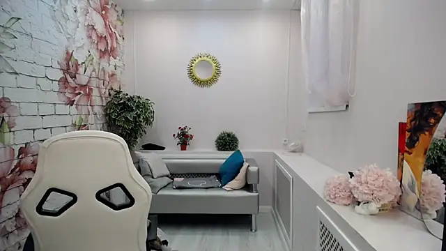 Snapshot of Cutie_Asya chatting on November 2025 04:27:02 AM Cutie Asya online show from November 2025 04:27:02 AM