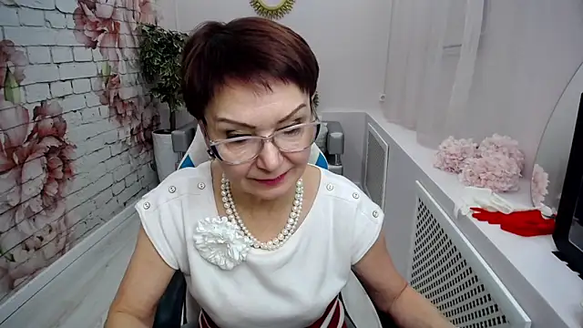Snapshot of Cutie_Asya chatting on February 2025 11:16:02 AM Cutie Asya online show from February 2025 11:16:02 AM