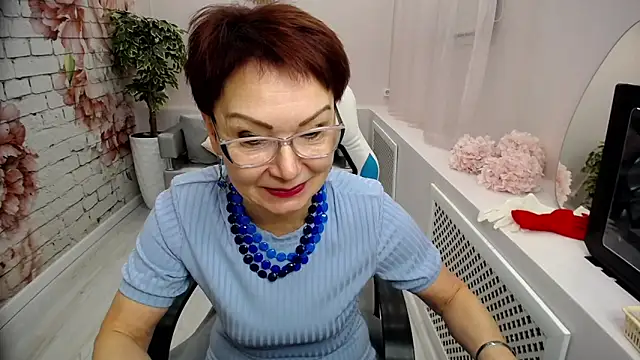 Snapshot of Cutie_Asya chatting on February 2025 04:57:01 AM Cutie Asya online show from February 2025 04:57:01 AM
