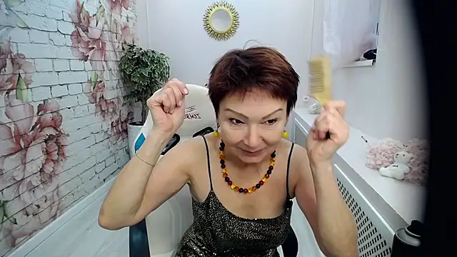 Snapshot of Cutie_Asya chatting on October 2025 04:47:02 AM Cutie Asya online show from October 2025 04:47:02 AM