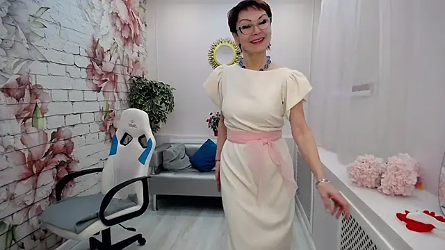 Snapshot of Cutie_Asya chatting on February 2025 05:20:02 AM Cutie Asya online show from February 2025 05:20:02 AM