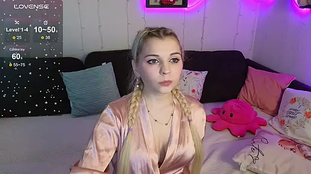 Kate Legend online show from March 2025 02:18:02 AM