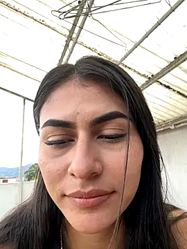 emilie xx  online show from October 2025 10:10:01 PM