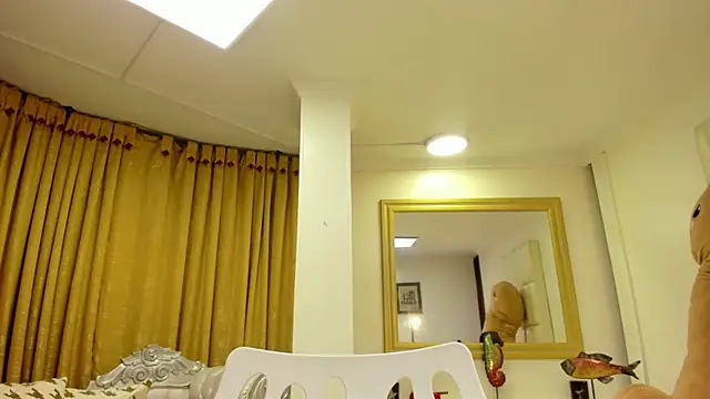 Charlottee Brown2 online show from November 2025 09:25:01 AM