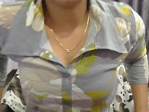 Snapshot of cutie-taara chatting on March 2025 12:39:02 PM cutie-taara online show from March 2025 12:39:02 PM