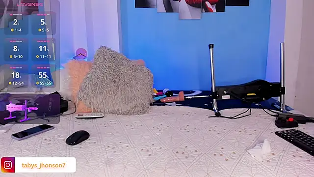 TabyJhonson online show from March 2025 12:44:02 PM