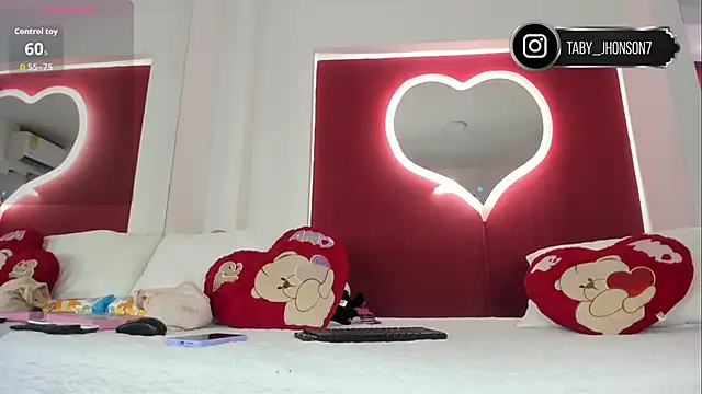 TabyJhonson online show from March 2026 01:05:01 PM