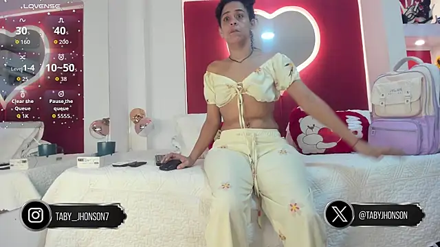 TabyJhonson online show from February 2026 01:00:01 PM