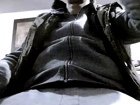 frank32love online show from December 2024 03:26:01 PM