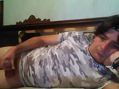 frank32love online show from January 2026 03:11:02 AM