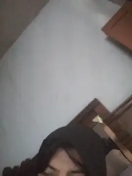 frank32love online show from November 2025 02:50:01 PM