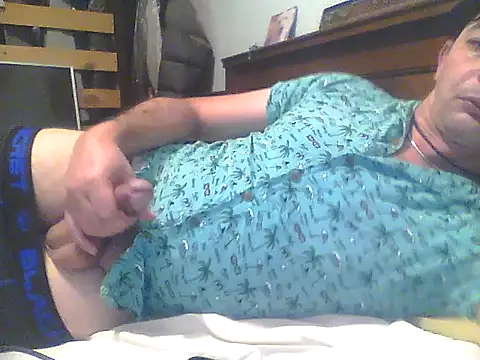 frank32love online show from January 2025 05:32:01 AM