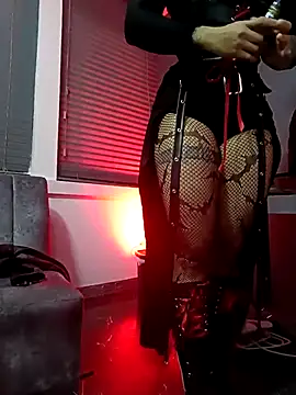 Snapshot of ShelyneMonique chatting on March 2025 05:32:02 AM ShelyneMonique online show from March 2025 05:32:02 AM